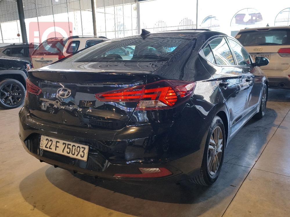 هيونداي النترا